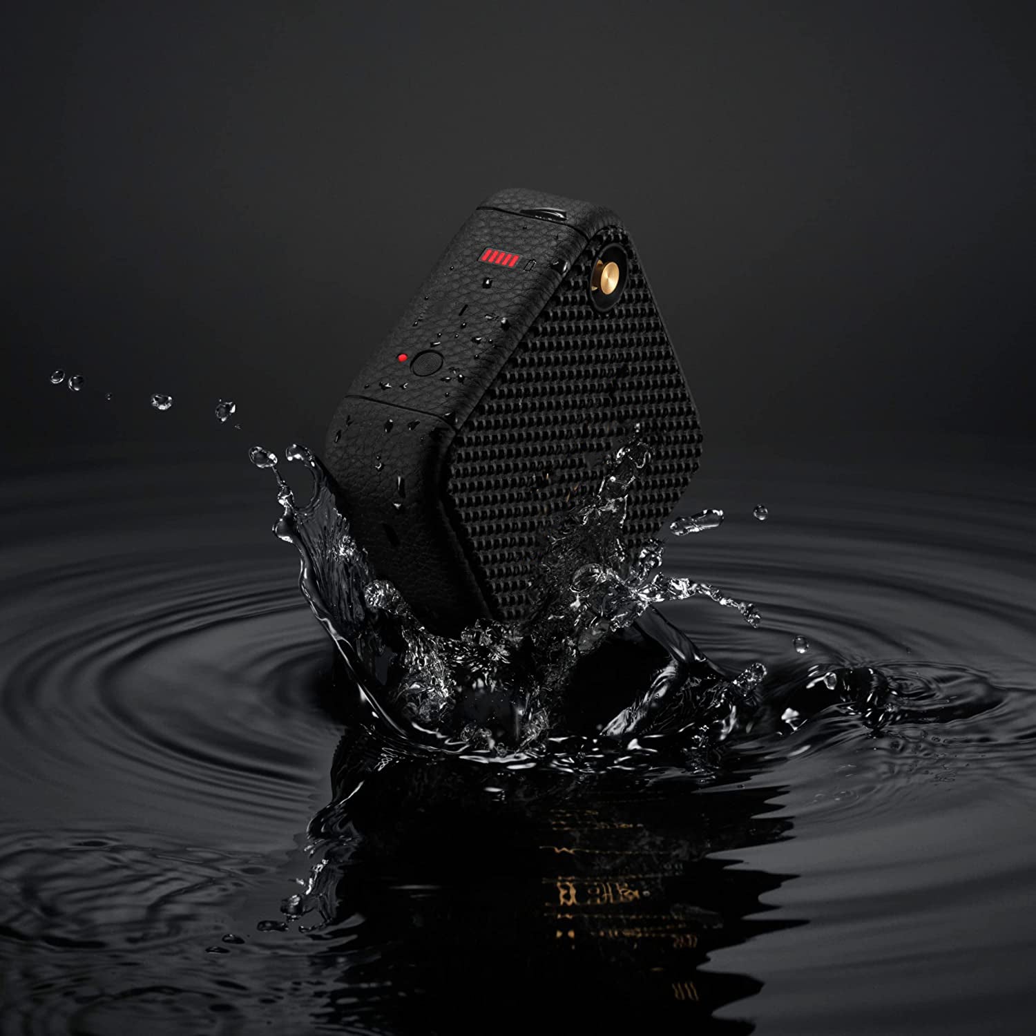 Zusix Shell Portable Bluetooth Speaker